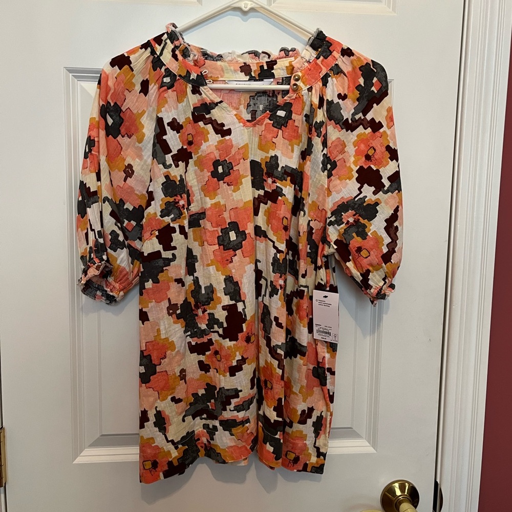 Flowy florals top ~